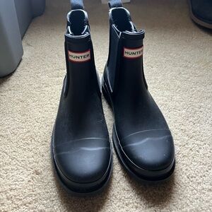 Hunter Black Chelsea Rain Boots with Red Logo
